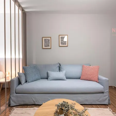 Patron, Nilie Hospitality Mgmt Soluň