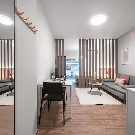 Patron, Nilie Hospitality Mgmt Apartmán *