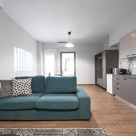 Patron, Nilie Hospitality Mgmt