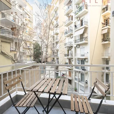 Patron, Nilie Hospitality Mgmt *